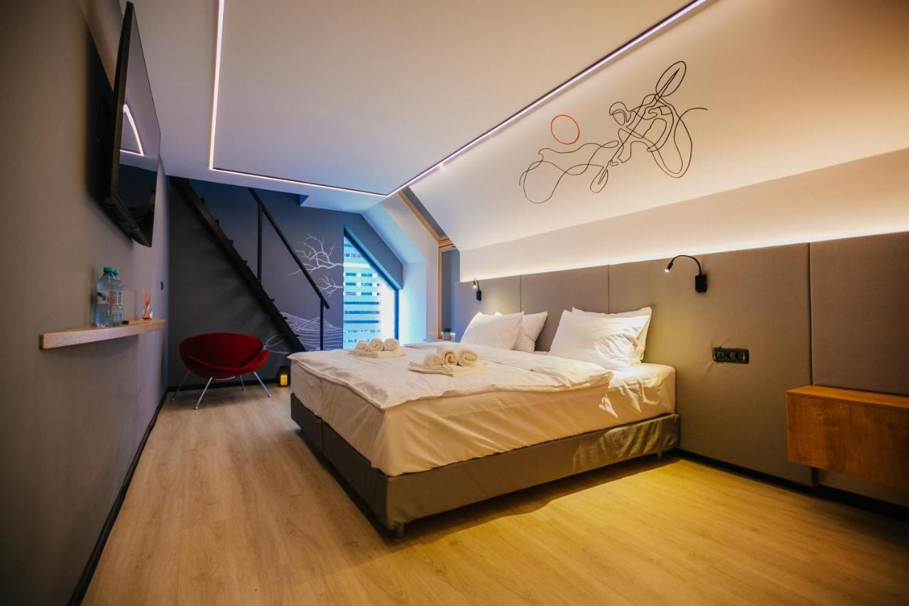Adventure Lake Resort - Simared Baia Mare Extérieur photo