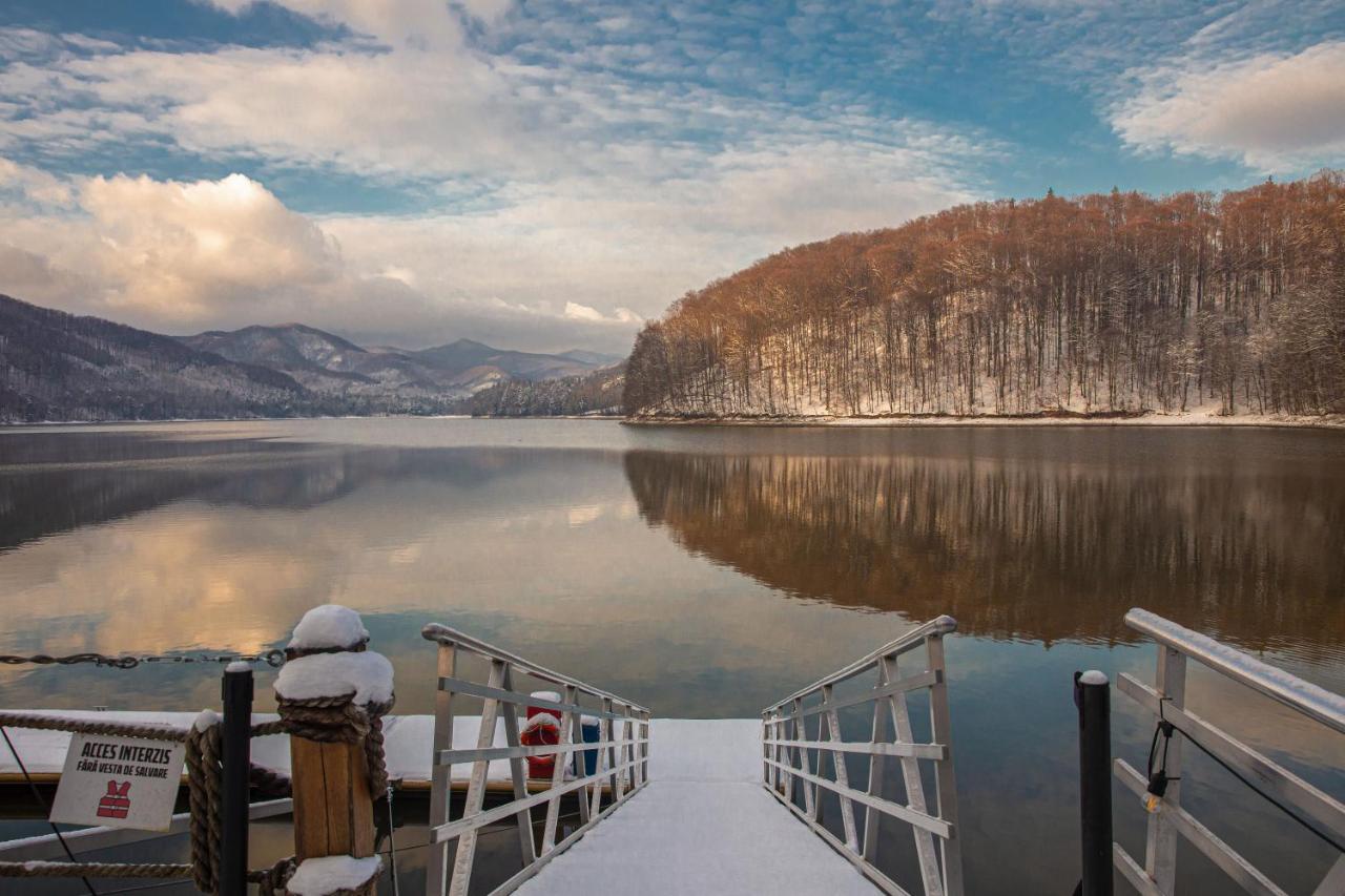 Adventure Lake Resort - Simared Baia Mare Extérieur photo