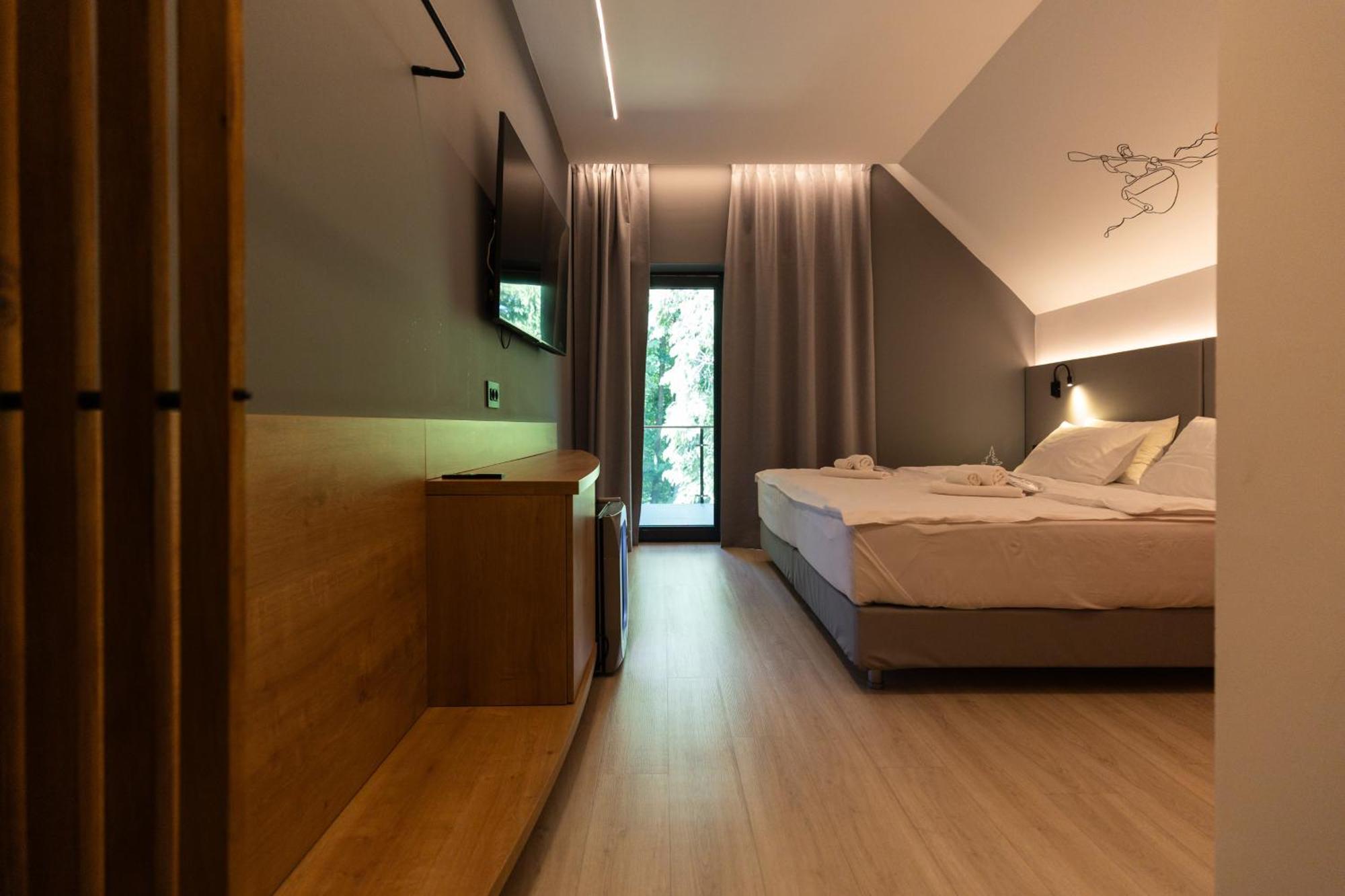 Adventure Lake Resort - Simared Baia Mare Extérieur photo